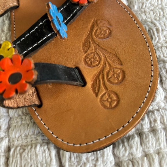 Mexican floral huaraches Sandals Size 10 - Picture 4 of 10